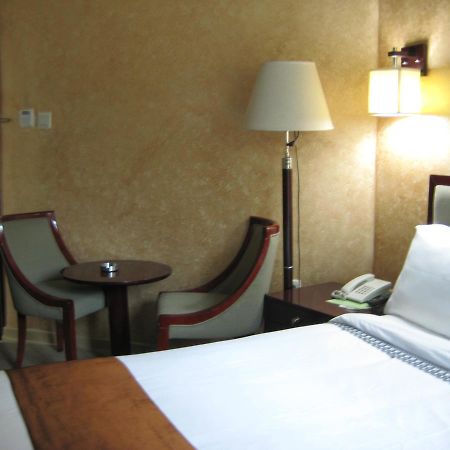 Manrashiwa Hotel Аддис-Абеба Экстерьер фото