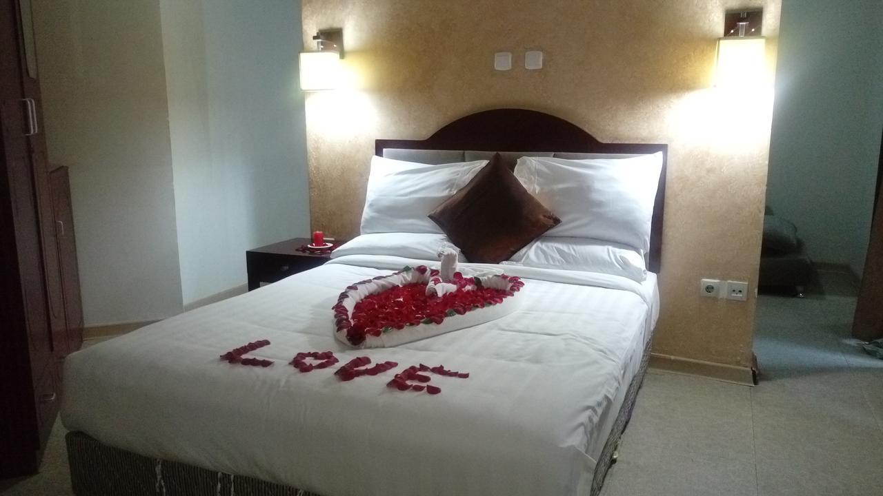Manrashiwa Hotel Аддис-Абеба Экстерьер фото