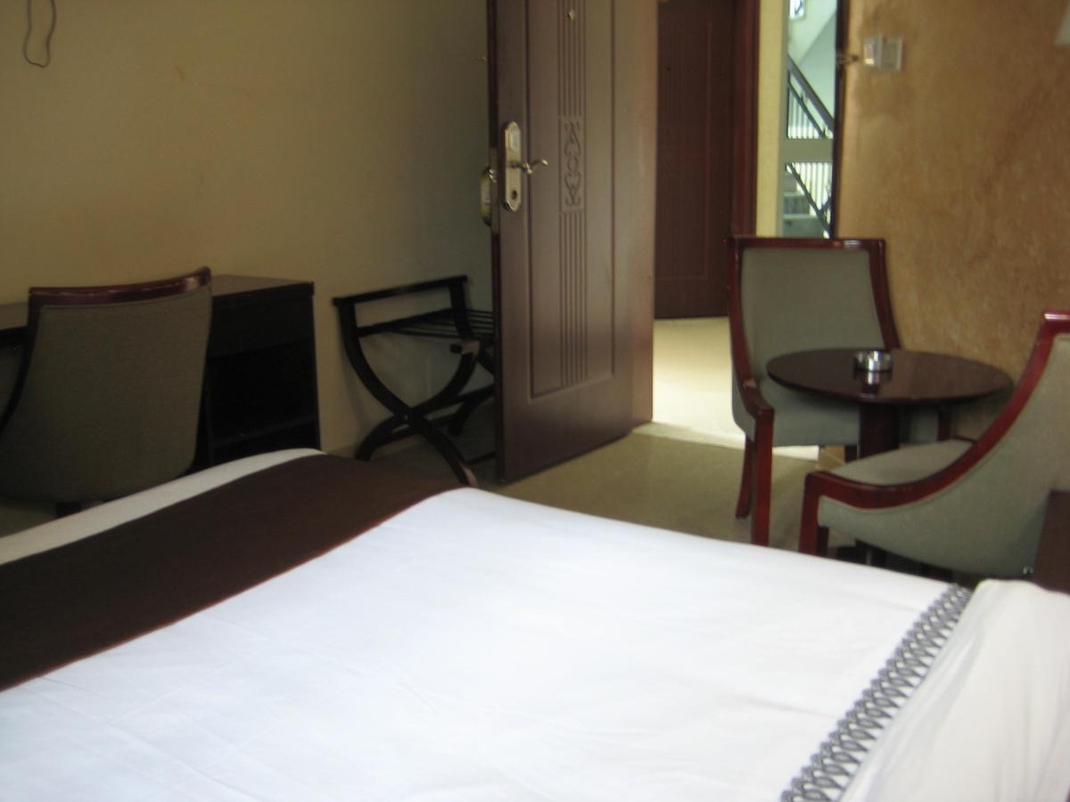 Manrashiwa Hotel Аддис-Абеба Экстерьер фото